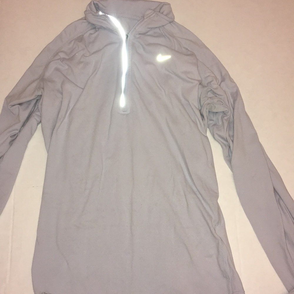 Nike workout long sleeve shirt✨